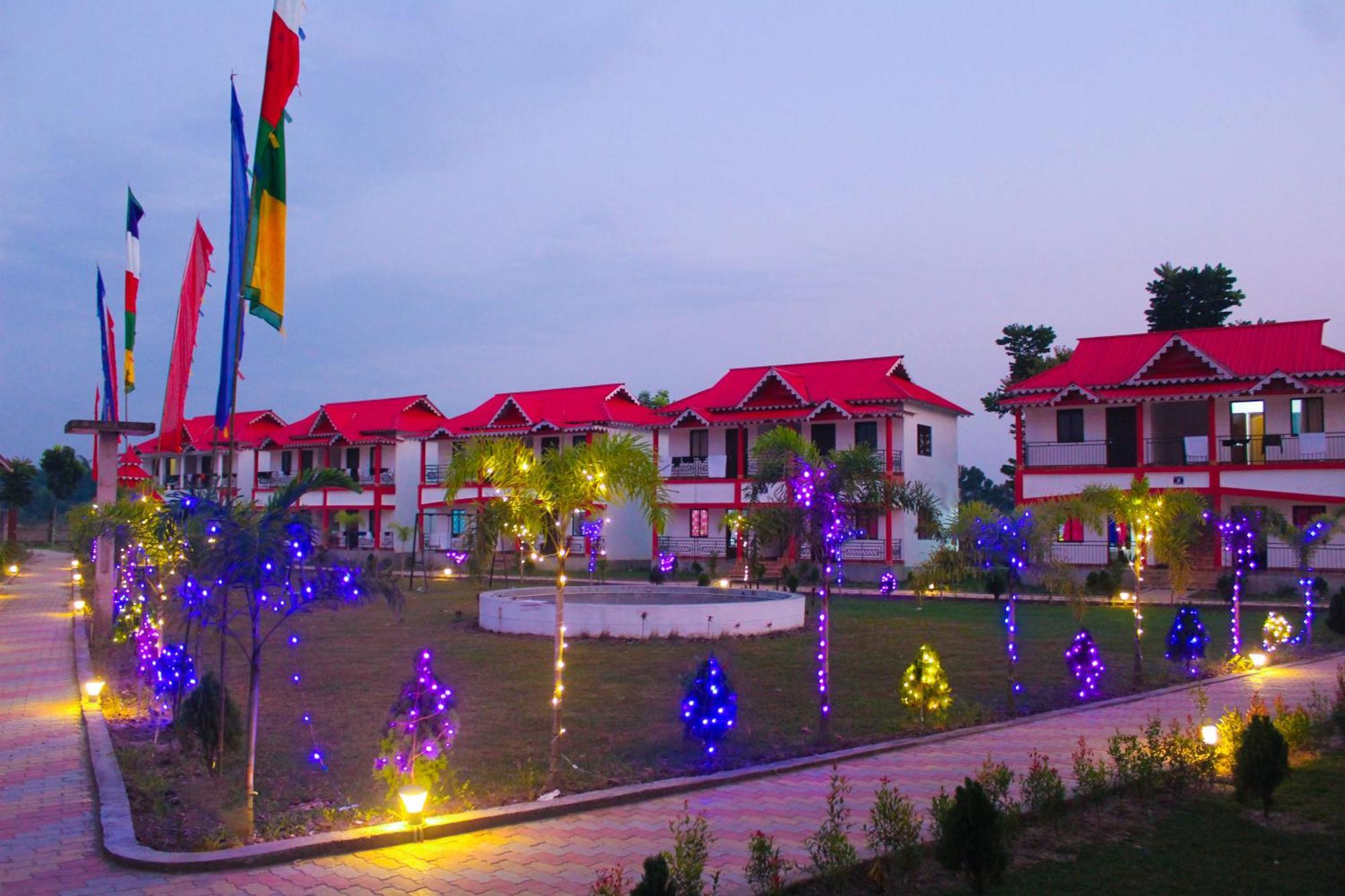 Gangotri Resort Dām Dim Exterior photo